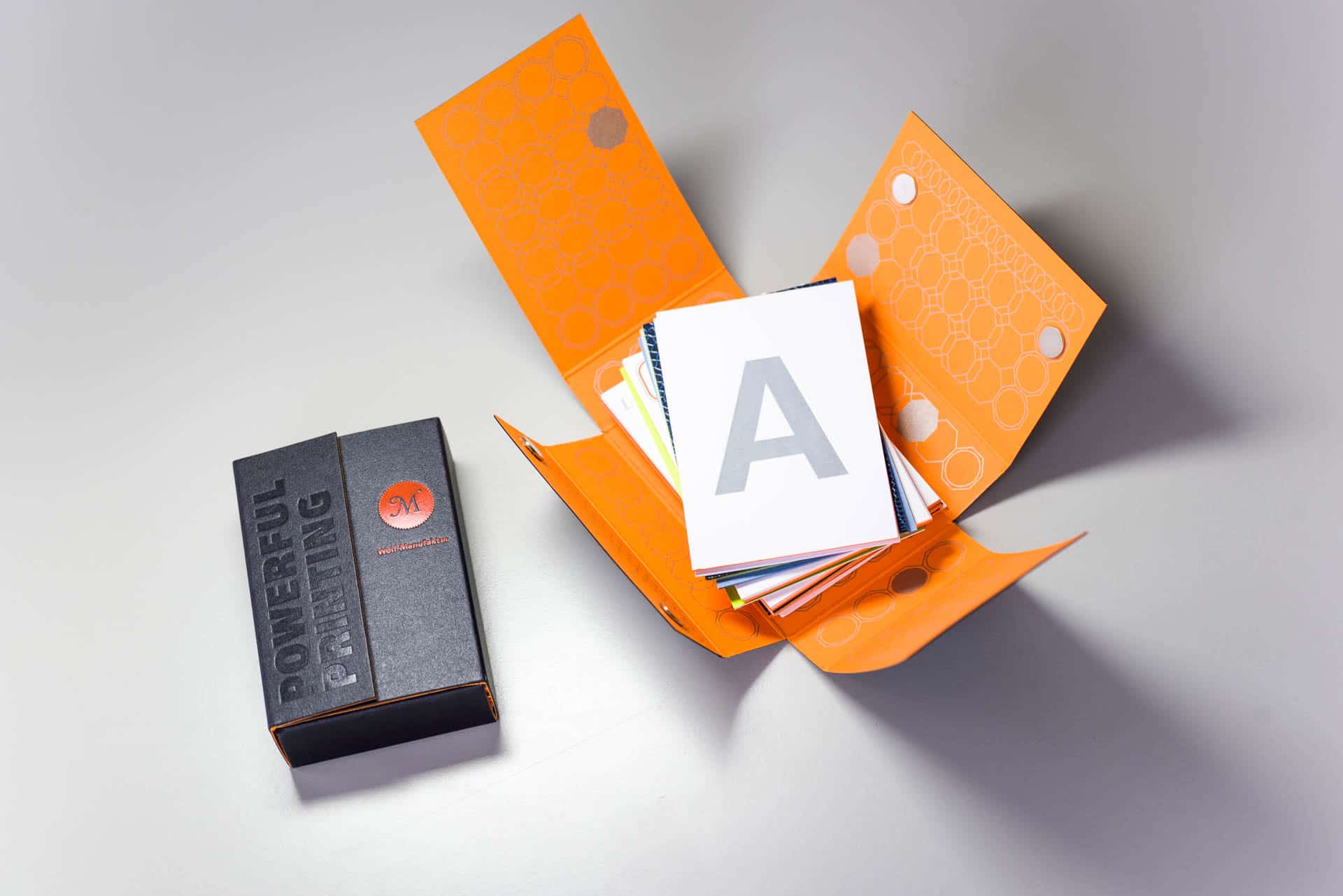 Blindprägung in schöner Form Kompedium für Designer und Kreative Beyond Letterpress