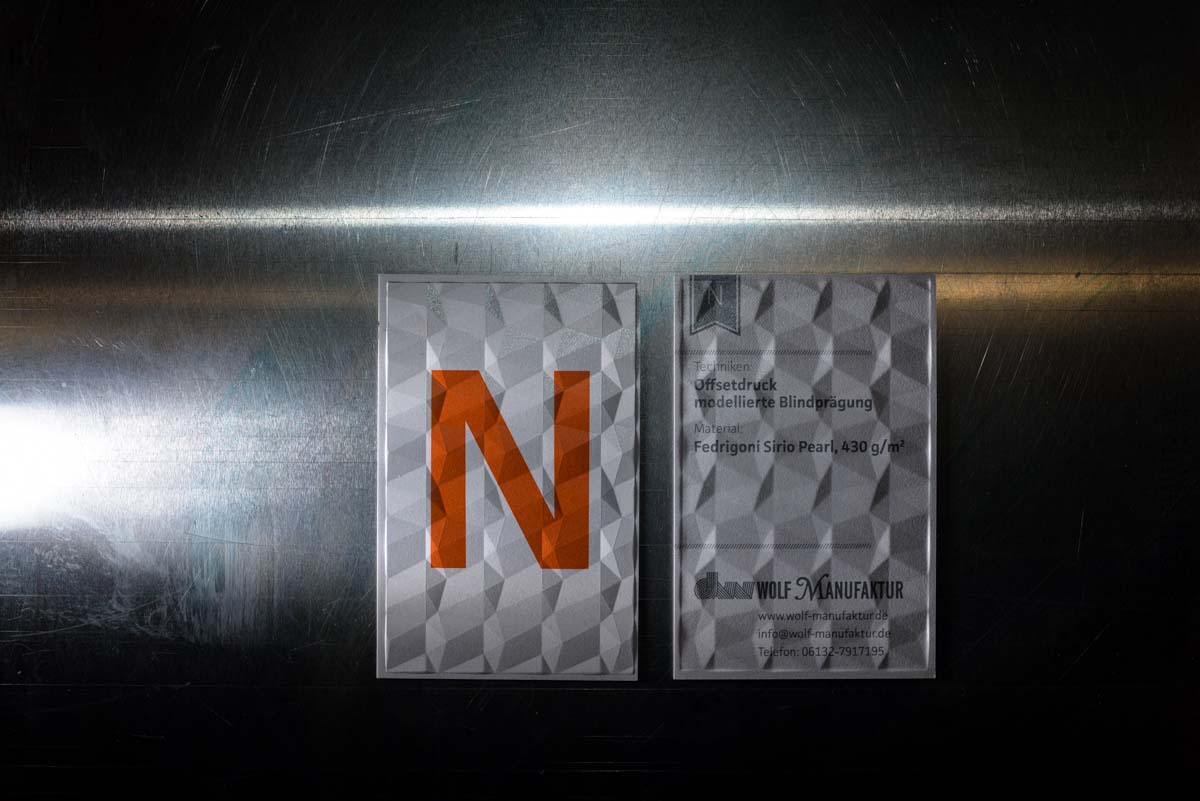 wolf-manufaktur-blindpraegung-modelliert-beyond-letterpress-3